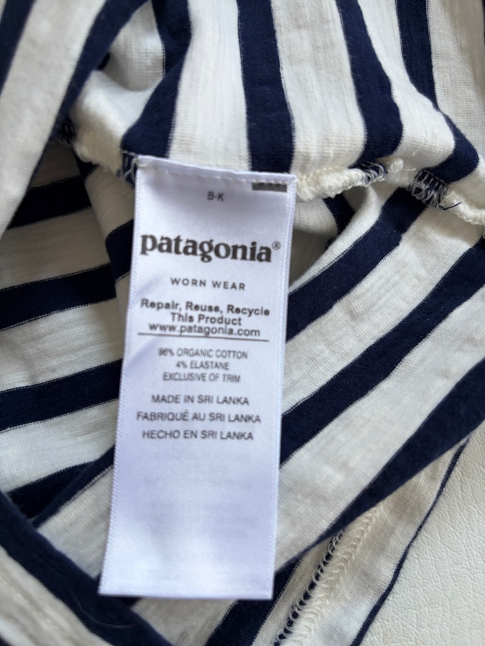 Patagonia Dress Organic Cotton Floral French
Stripe Shift Dress Navy White Small - Picture 15 of 15